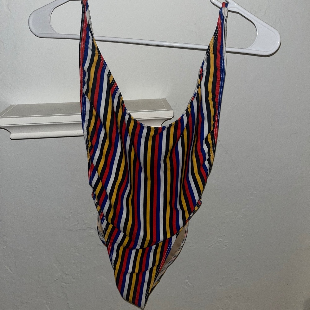 American Apparel High Cut One piece M